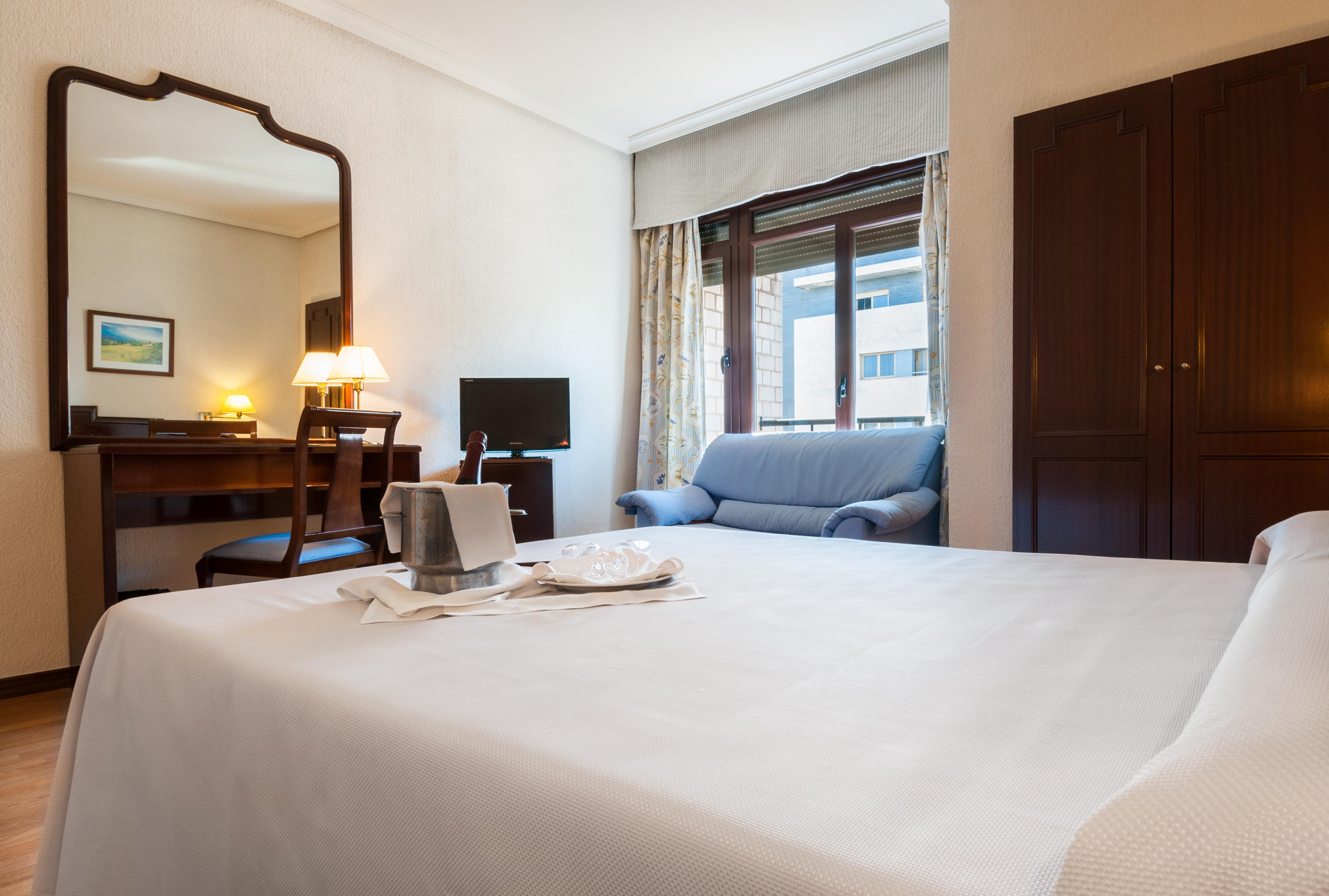 Hotel Alcantara Касерес Екстер'єр фото